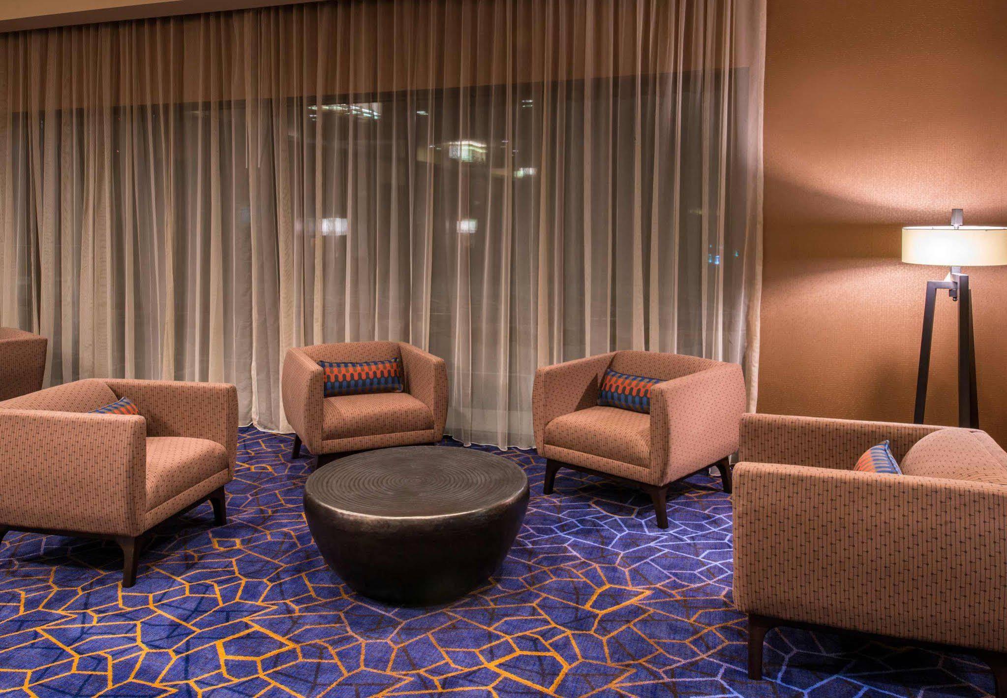 Courtyard By Marriott Jacksonville Dış mekan fotoğraf
