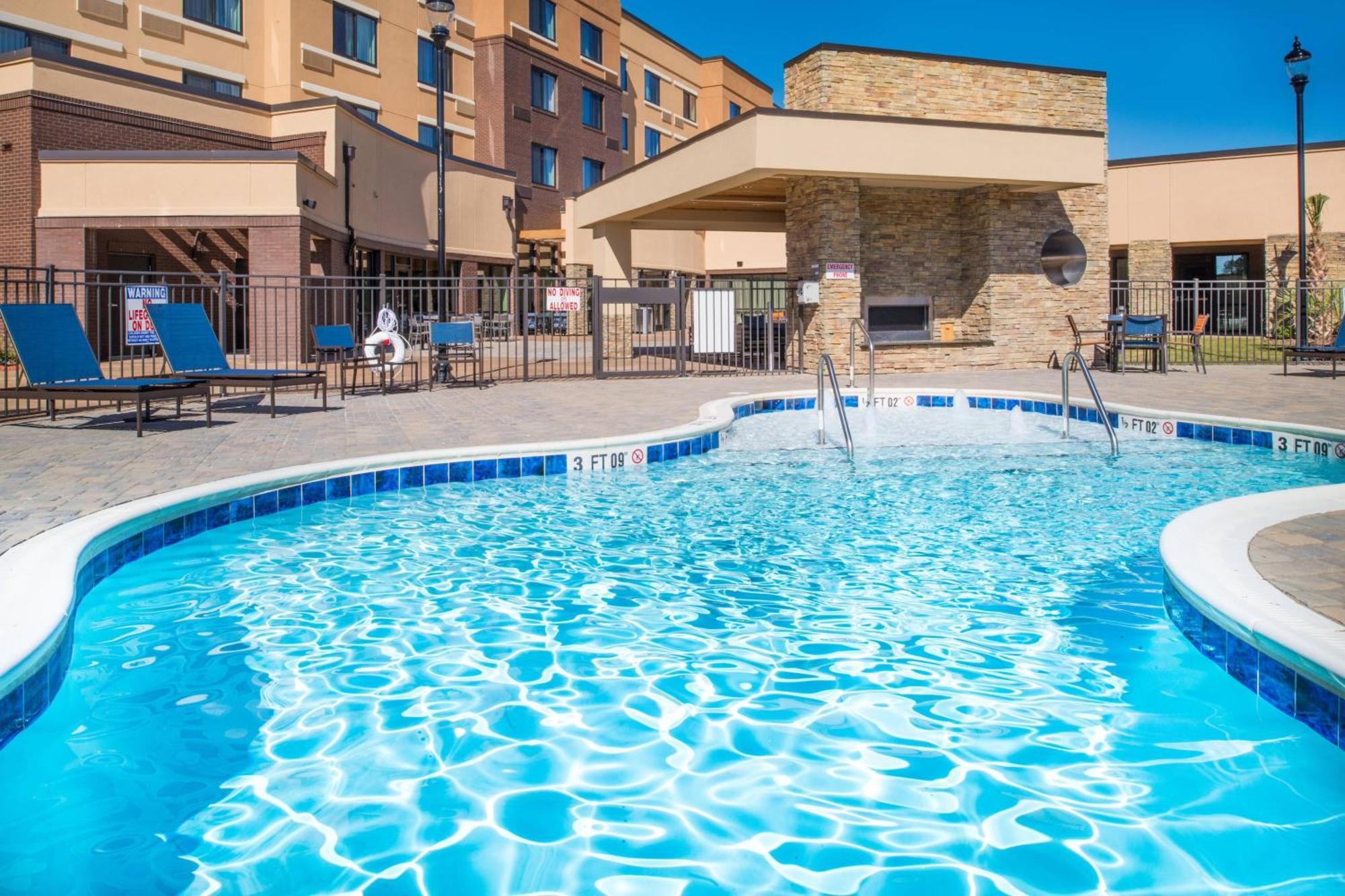 Courtyard By Marriott Jacksonville Dış mekan fotoğraf