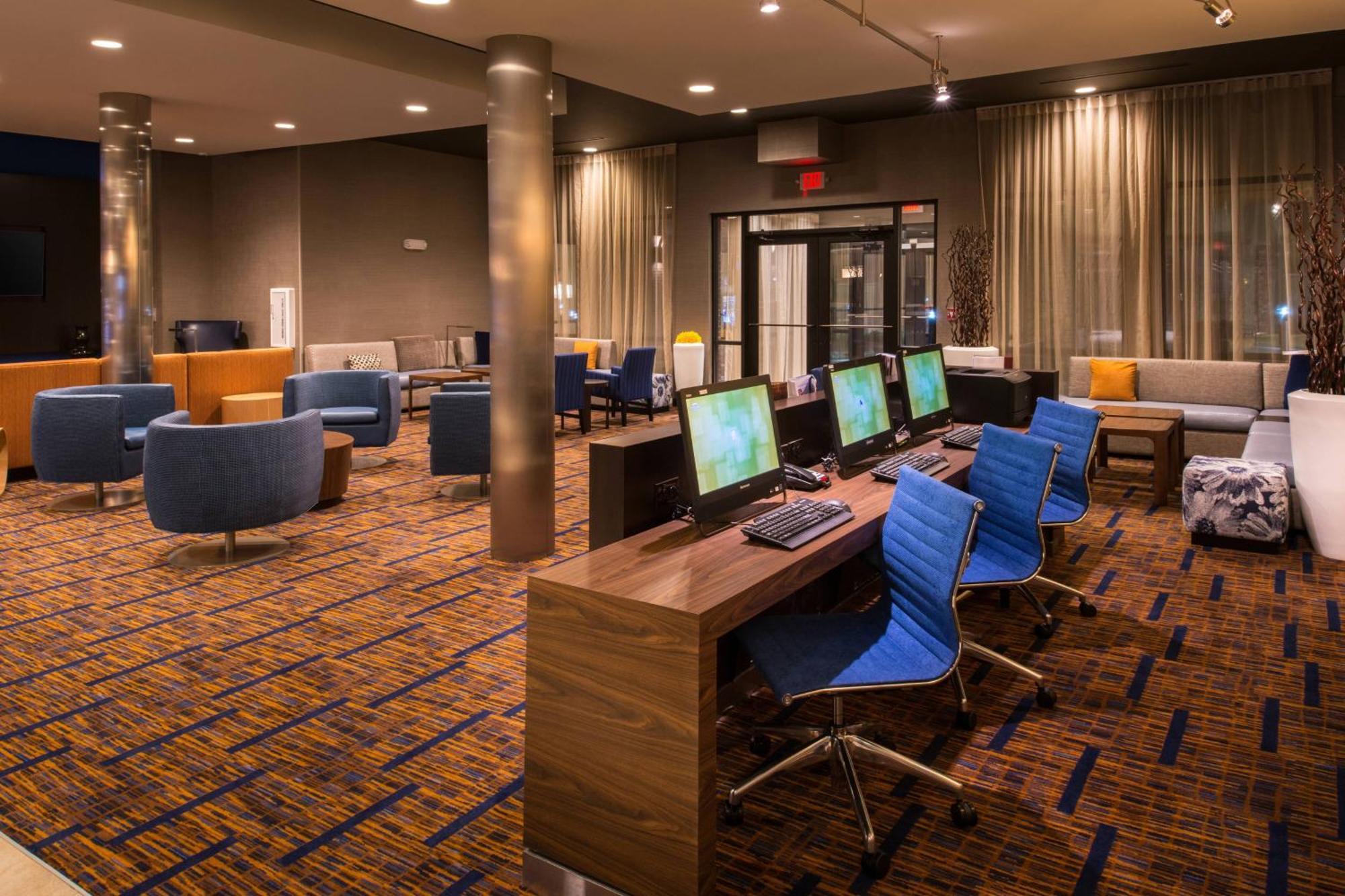 Courtyard By Marriott Jacksonville Dış mekan fotoğraf