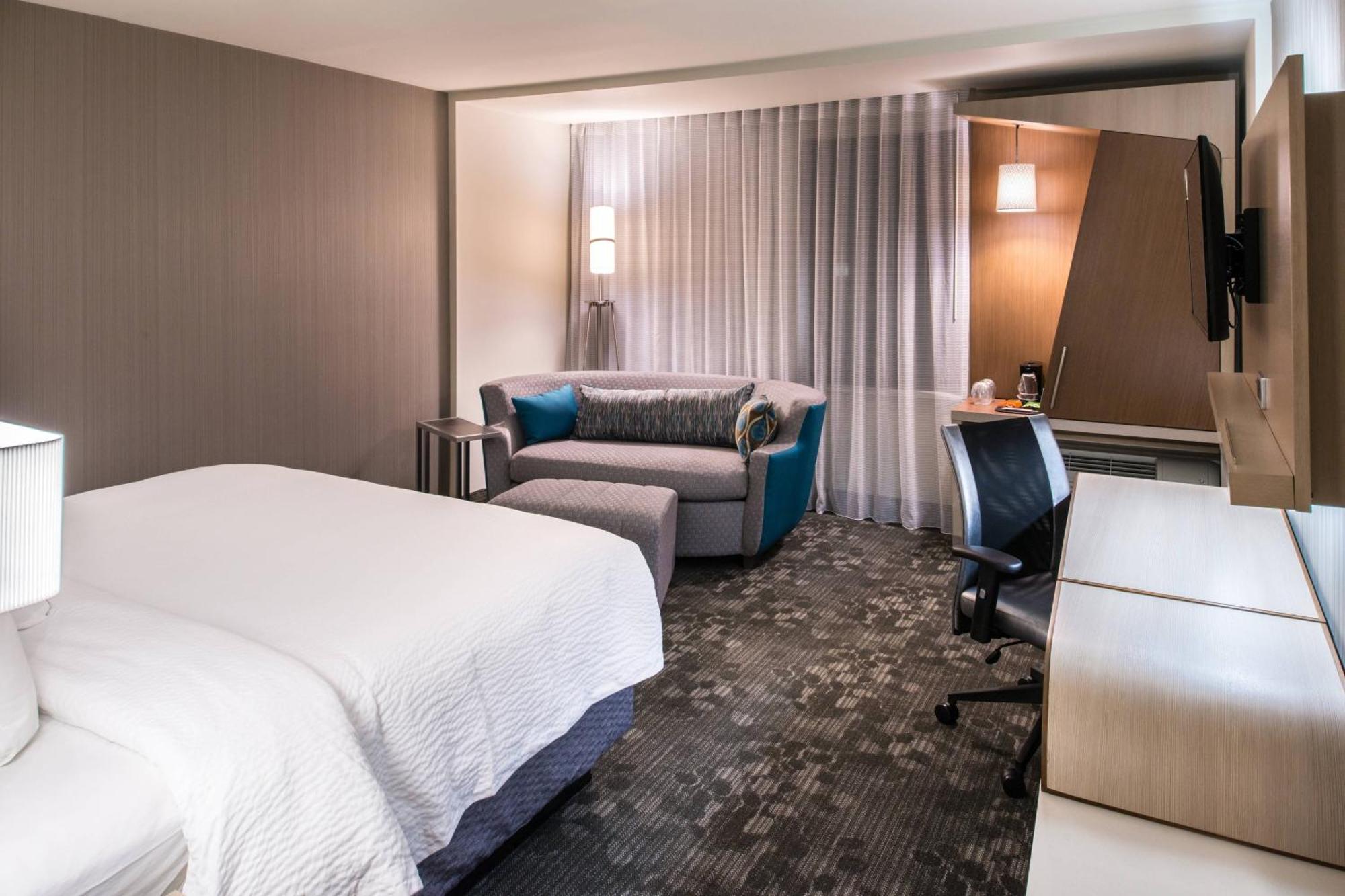 Courtyard By Marriott Jacksonville Dış mekan fotoğraf